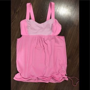 Lululemon tank with built in bra